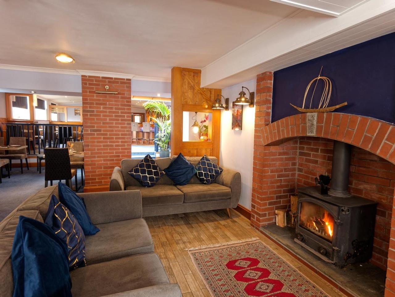 The Ship Inn - Winner Best Hotel Experience 2024 Visit Scotland Гейтхаус-оф-Флит Экстерьер фото