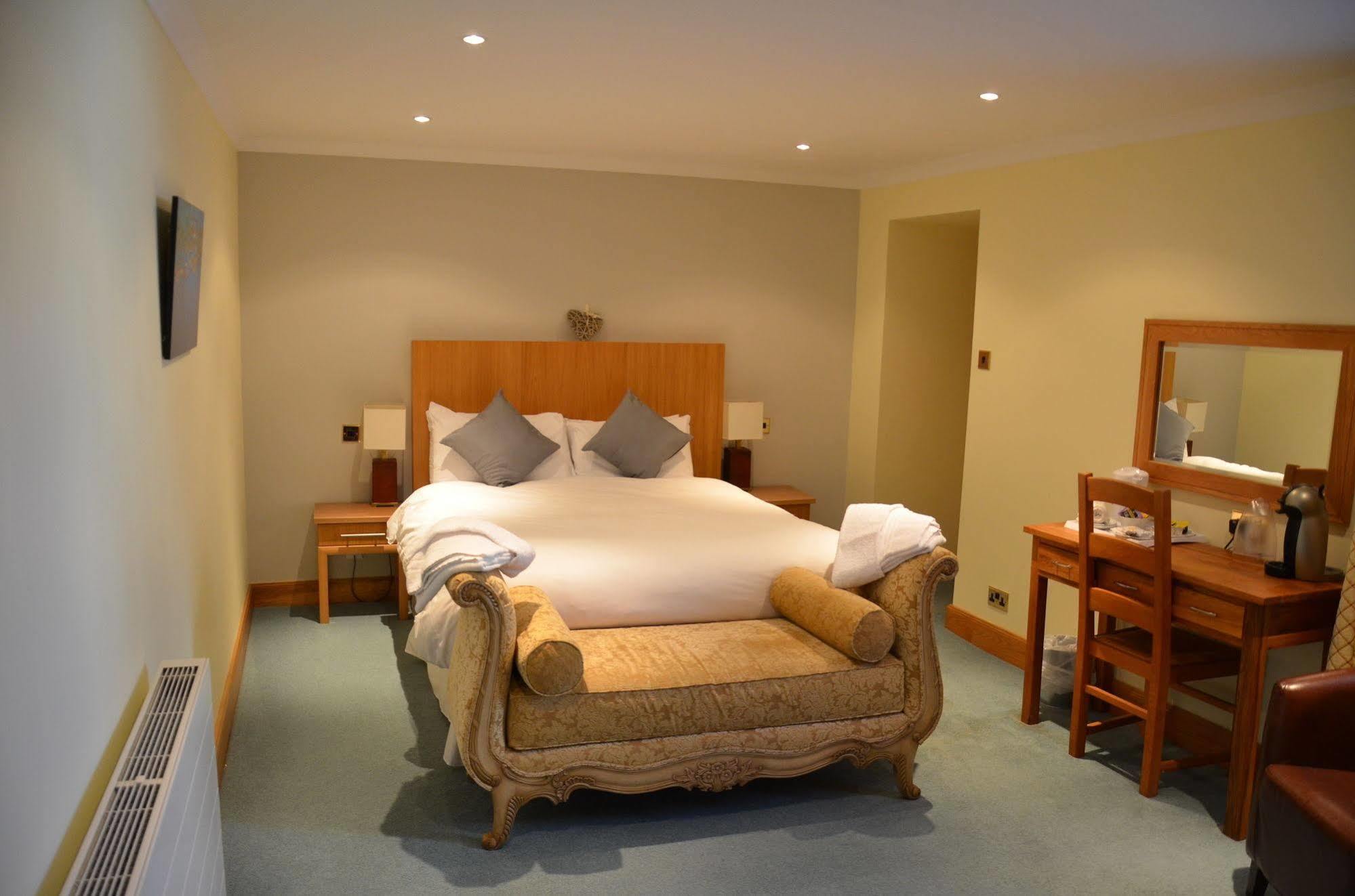 The Ship Inn - Winner Best Hotel Experience 2024 Visit Scotland Гейтхаус-оф-Флит Экстерьер фото